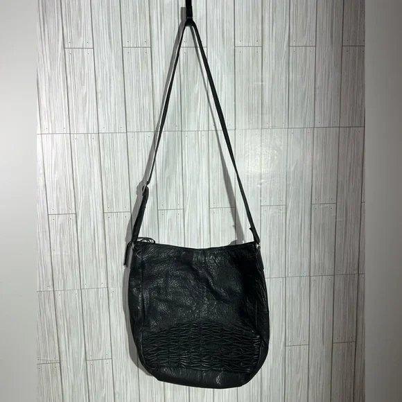 Day & Mood Black Leather Isa Hobo Crossbody - Picture 1 of 8